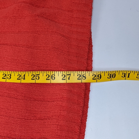 United Colours of Benetton Vintage Red Knit Sweater, Size XL - Picture 8 of 11